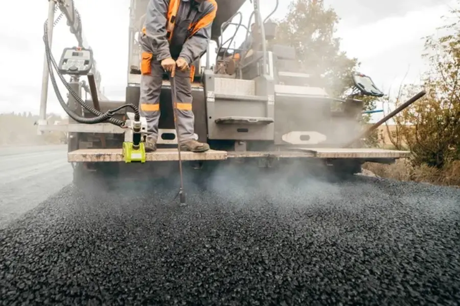 Key Factors To Consider Before Installing Asphalt Pavement in Shepherdsville, KY