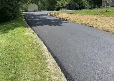 Outstanding Paving Installer